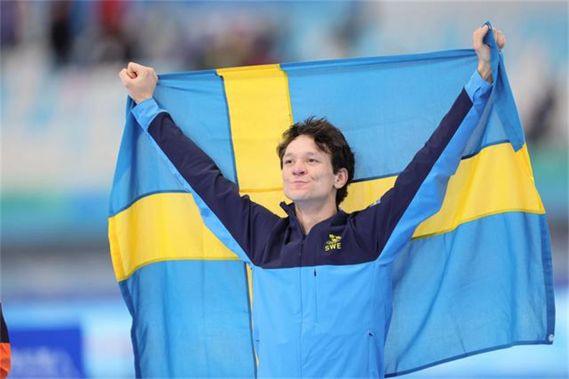La « Glace la plus rapide » témoigne de la naissance d'un nouveau champion du patinage de vitesse 5 000 m hommes