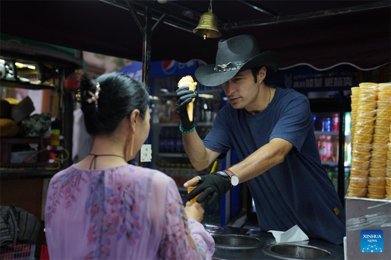 Xinjiang : Kachgar, une ville antique devenue une destination touristique unique alliant histoire et modernité