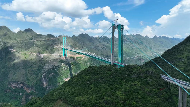 Guizhou : le plus haut pont du monde va ouvrir le 28 septembre