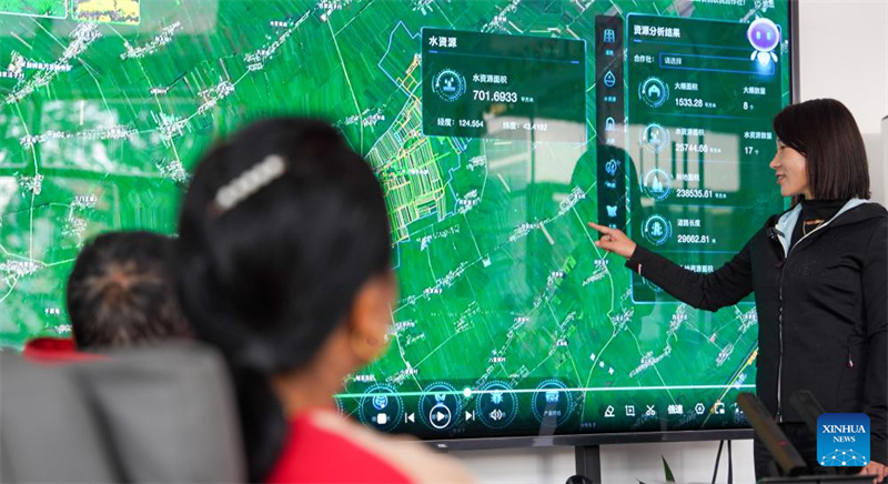 Jilin :  une « nouvelle agricultrice » dynamise la revitalisation rurale grâce à de nouveaux modèles