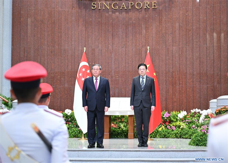 Le PM chinois s'engage à collaborer avec Singapour pour un ordre mondial plus juste et plus équitable
