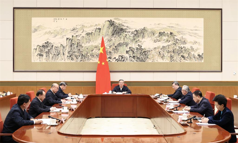 Le Premier ministre chinois appelle à la mise en œuvre d'une nouvelle stratégie d'urbanisation pour stimuler le développement social et économique