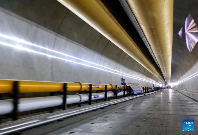 Le tunnelier à bouclier de grand diamètre « Linghang » franchit la barre des 10 000 m sous le fleuve Yangtsé