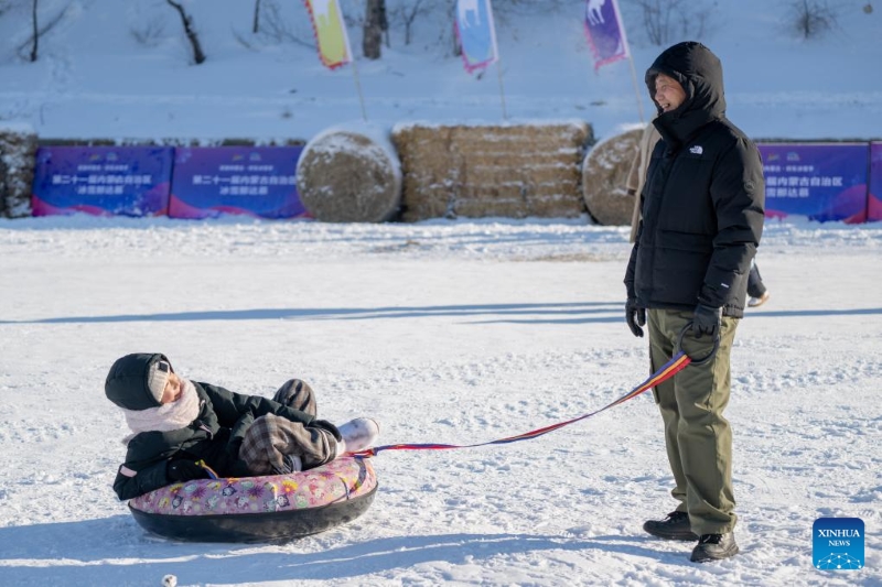 Mongolie intérieure : ouverture de la 21e Foire de la glace et de la neige du Nadam