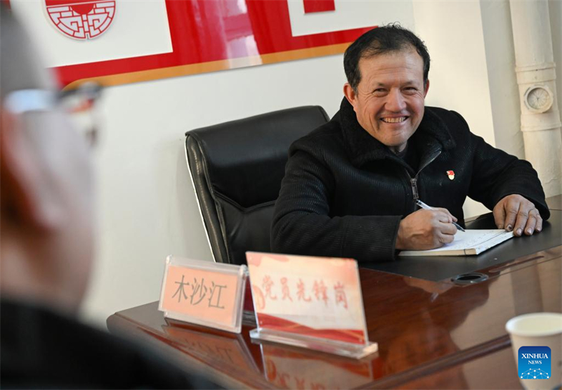 Xinjiang : un député à l'APN dédié à la revitalisation rurale