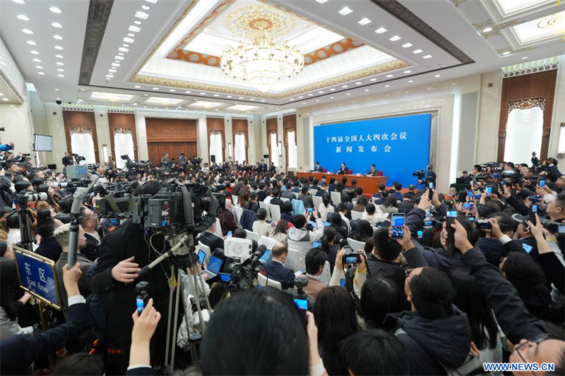 L'organe législatif national chinois organise une conférence de presse avant sa session annuelle