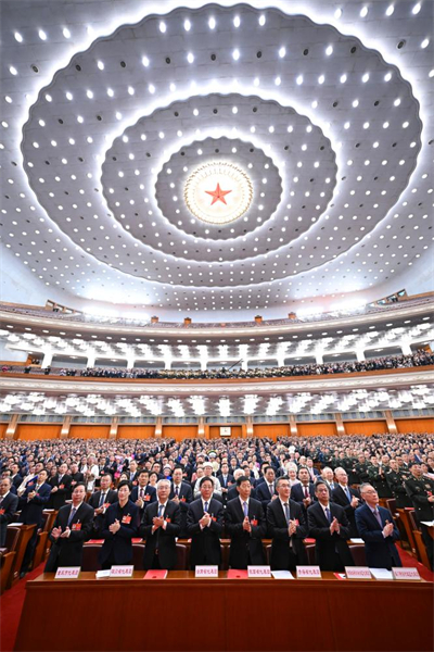 L'organe législatif national chinois tient la réunion de clôture de sa session annuelle