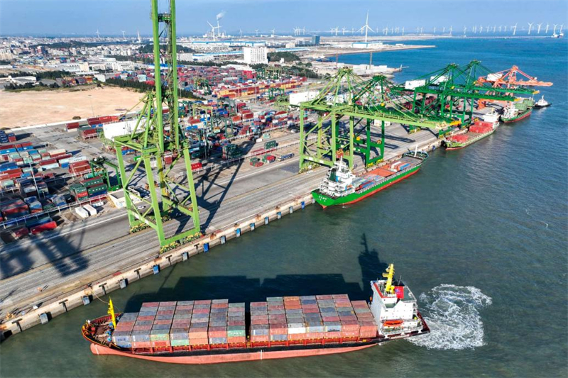 Comment la plateforme « Silk Road Maritime » contribue au développement intégré des ports, du transport maritime et du commerce