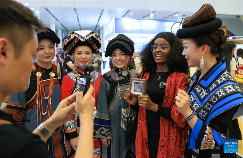 Guangdong : ouverture du 22e Salon international des industries culturelles de Chine à Shenzhen