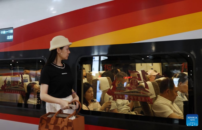 La ligne ferroviaire à grande vitesse Beijing-Shanghai célèbre le 15e anniversaire de son exploitation