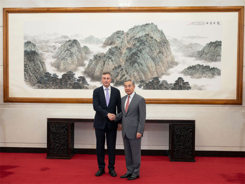 Le plus haut diplomate chinois met l'accent sur le principe général de partenariat quant aux relations Chine-Europe