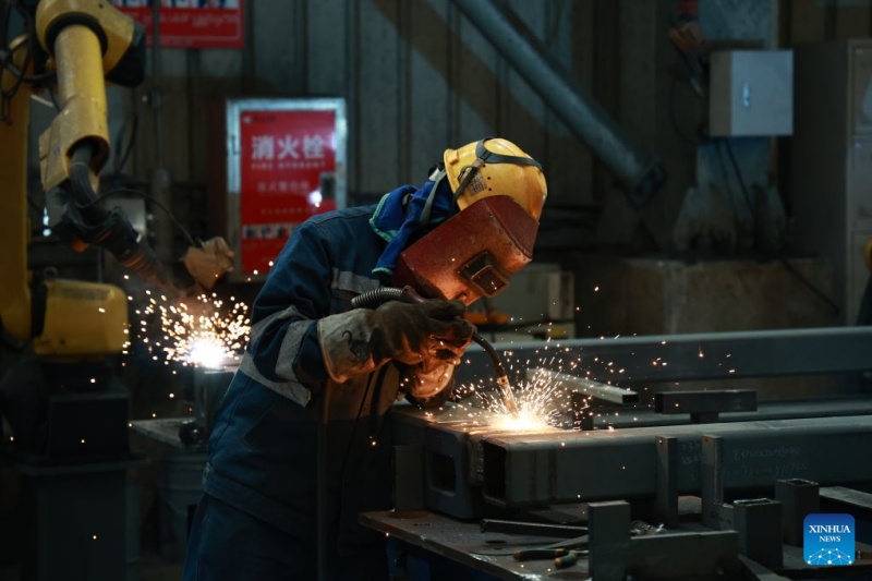 Un étage en quatre jours : les bâtiments préfabriqués chinois agrandissent leur marché à l'étranger