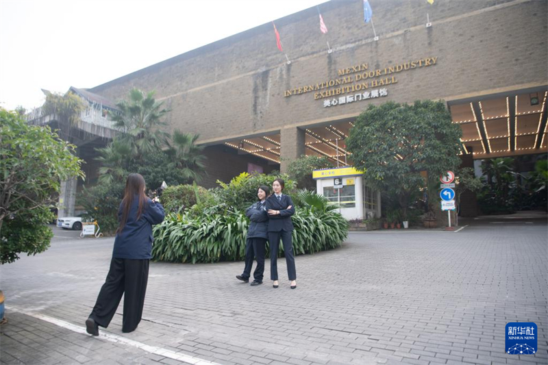 Une responsable des opérations de commerce électronique transfrontalier explique comment ouvrir la voie en ligne pour aider les marques nationales à se mondialiser