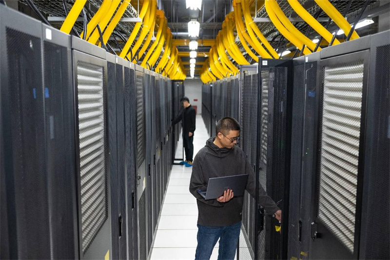 Les grands modèles chinois de plus en plus populaires chez les utilisateurs du monde entier