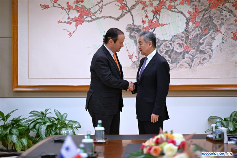 Les relations Chine-Panama ne devraient pas être perturbées par un tiers