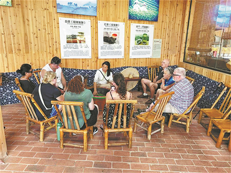 Les voyageurs étrangers en Chine privilégient des expériences allant au-delà des sites touristiques classiques